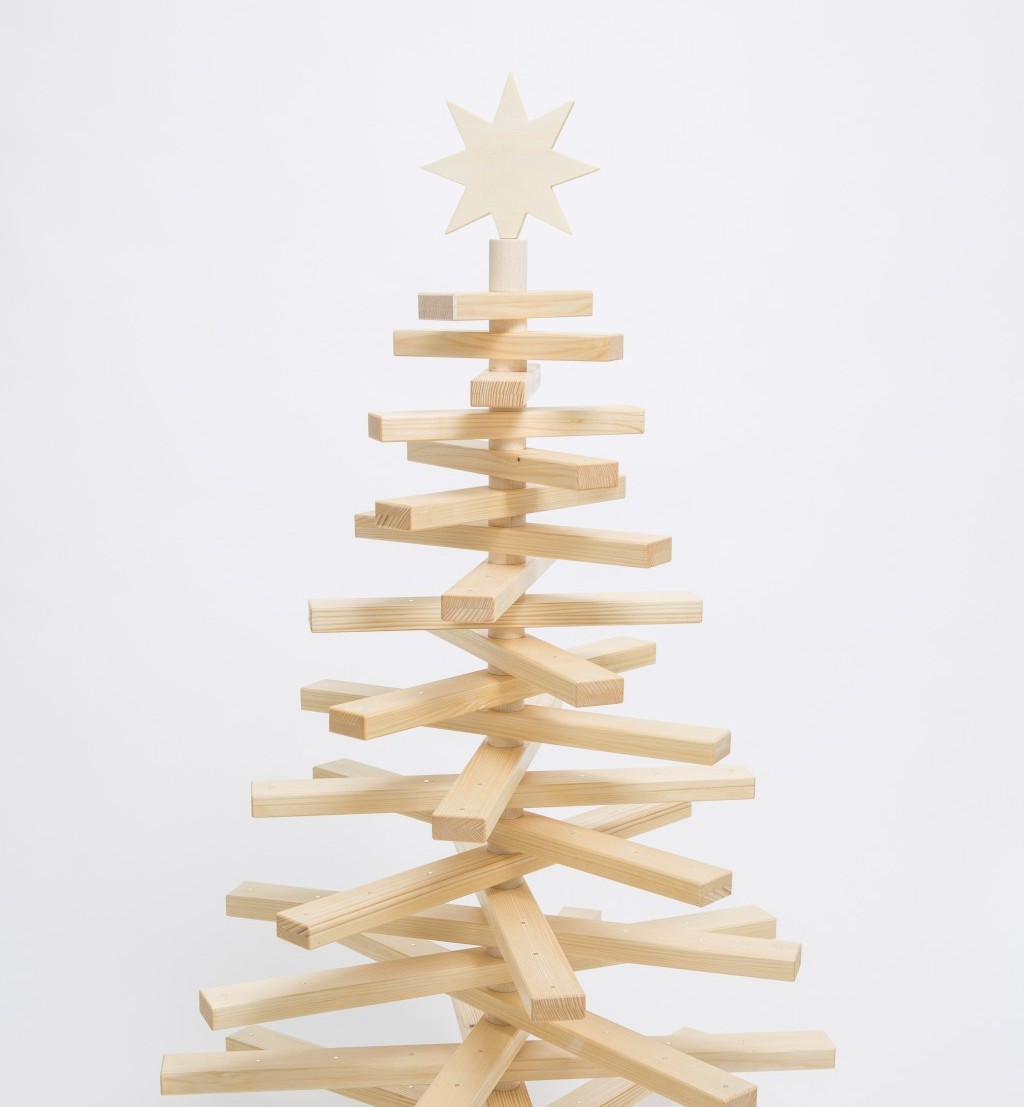 XL-Holzweihnachtsbaum zum Selberschmücken